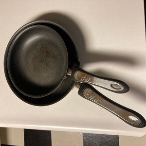 Pair of 8" & 10" Weight Watcher Aluminum Frying Pans